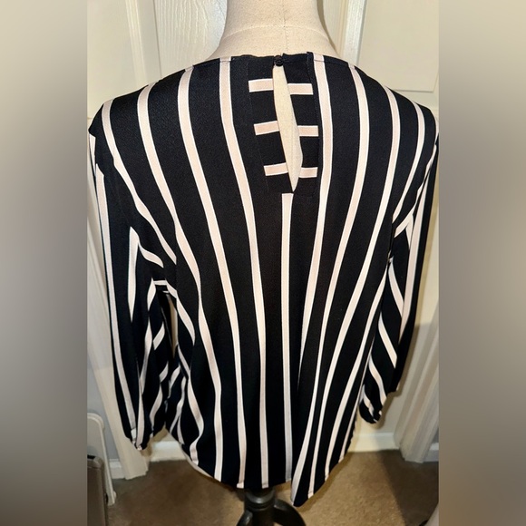 Adrianna Papell black striped blouse - Picture 3 of 5